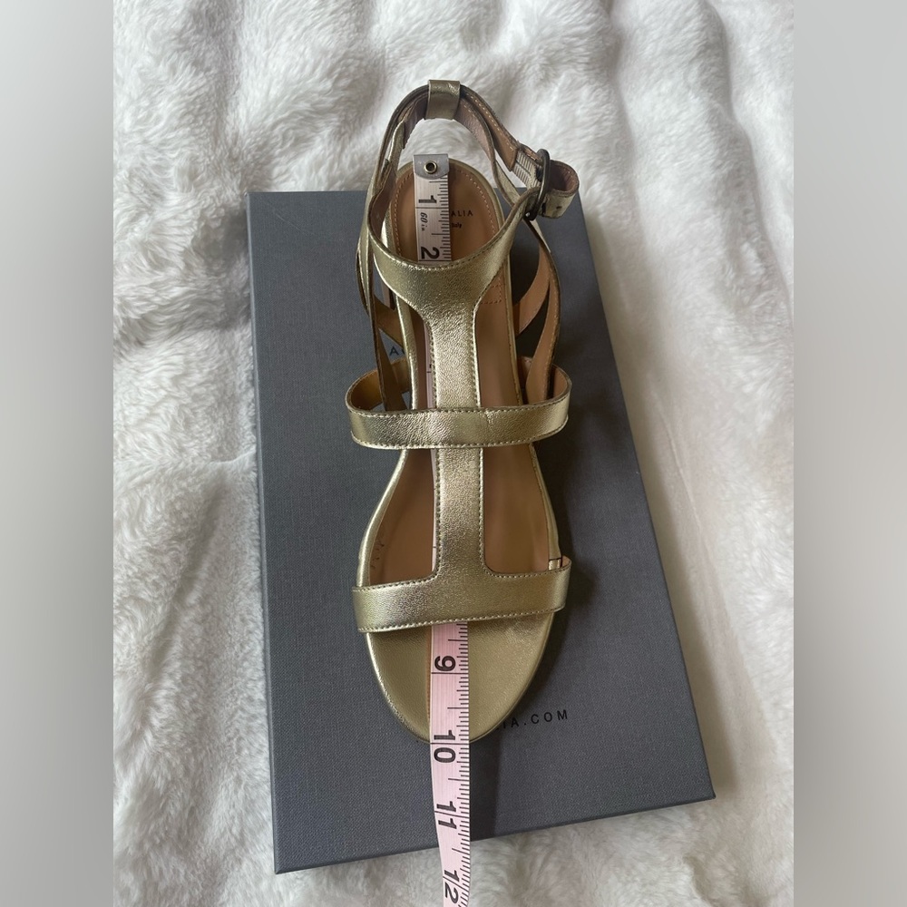 Aquatalia Sandals. - Picture 14 of 15